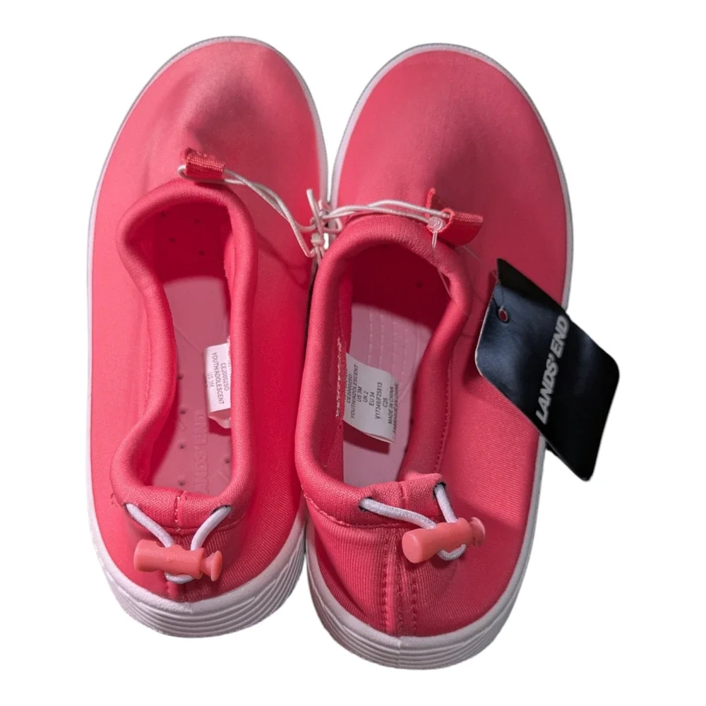 Lands End Water Shoes Youth Size 3M Brand New Tags